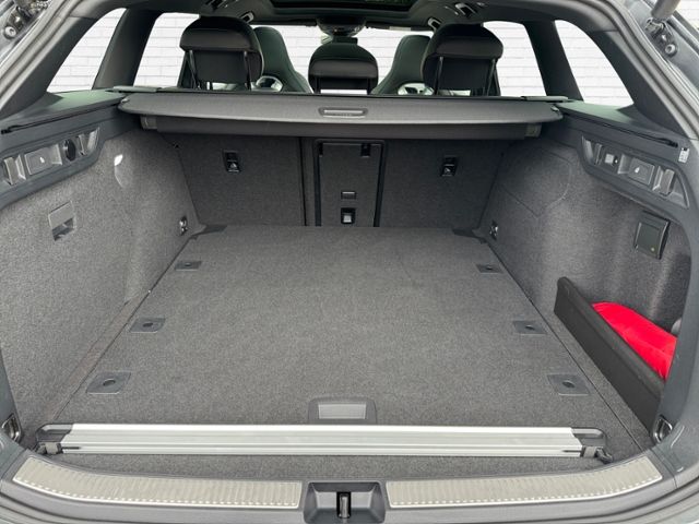 Fahrzeugabbildung Volkswagen Passat R-Line 2.0 TDI 4MOTION DSG - PANO*AHK*NAV
