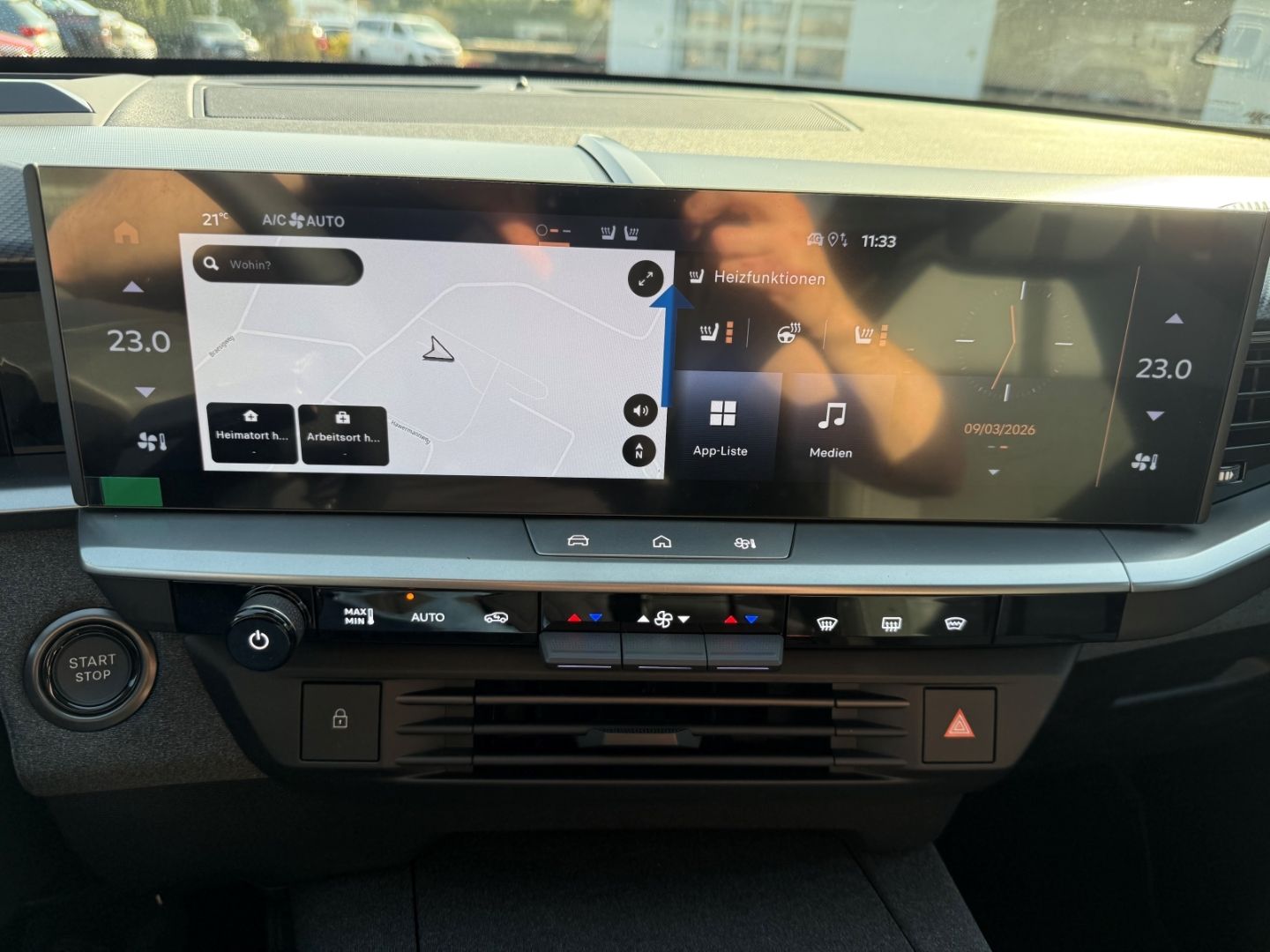 Fahrzeugabbildung Opel Grandland 1.2 48V Mild-Hybrid Ultimate mit AHK