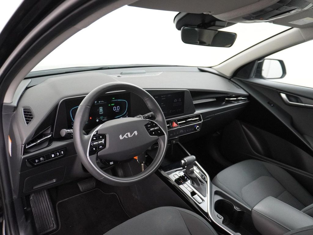 Kia Niro 1.6 GDi PHEV AHK | kamera | Apple Carplay