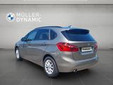 BMW 218i ADVANTAGE LED PDC NAVI AUTOMATIK SHZ KLIMAA - BMW 218 Active Tourer aus 2016