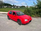 Volkswagen Golf 1.6 Standard - Volkswagen Golf: Standard