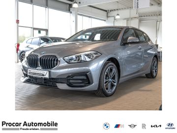 BMW Leasingangebot: BMW 118i Sport Line AppleCP/AndroidA Comfortpaket