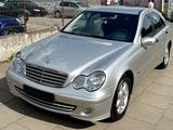Mercedes-Benz C 180 C -Klasse Lim. C 180 Kompressor/1.Hand/OPA - Mercedes-Benz aus 2004: Klasse