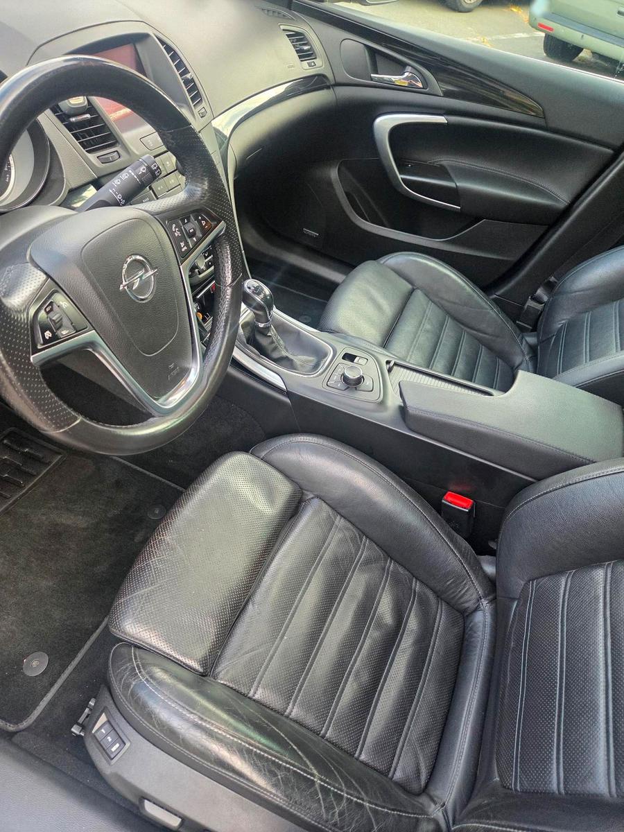 Opel Insignia 2010 — photo 5
