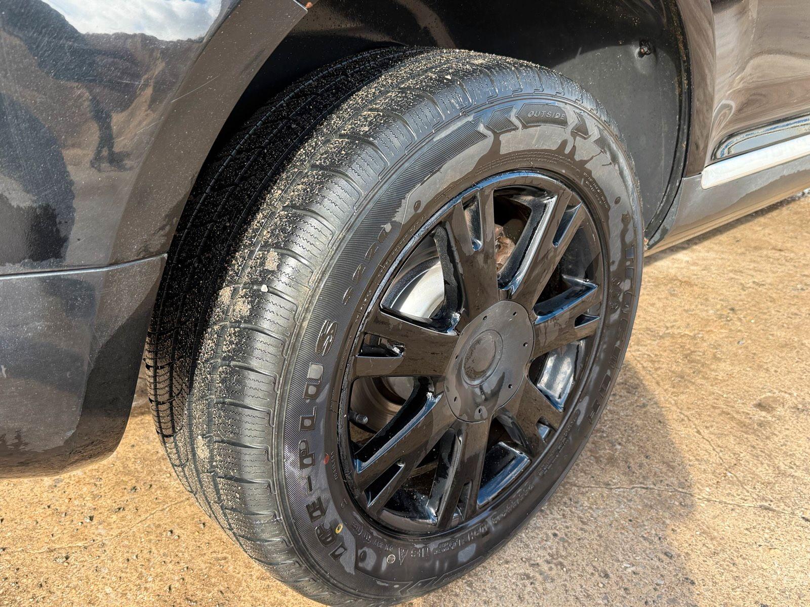 Volkswagen Touareg 2008 — photo 12