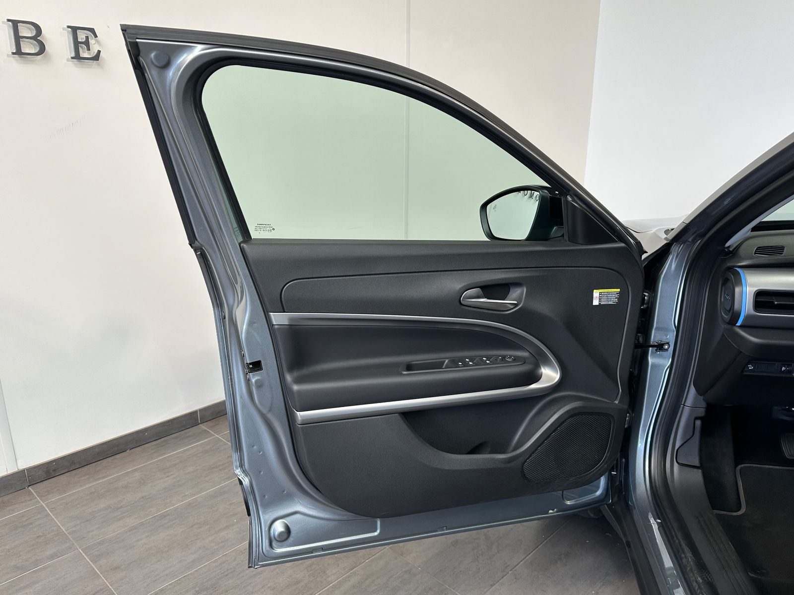 Fahrzeugabbildung Jeep Avenger Altitude Electric LED+SHZ+KEYLESS+VCOCK