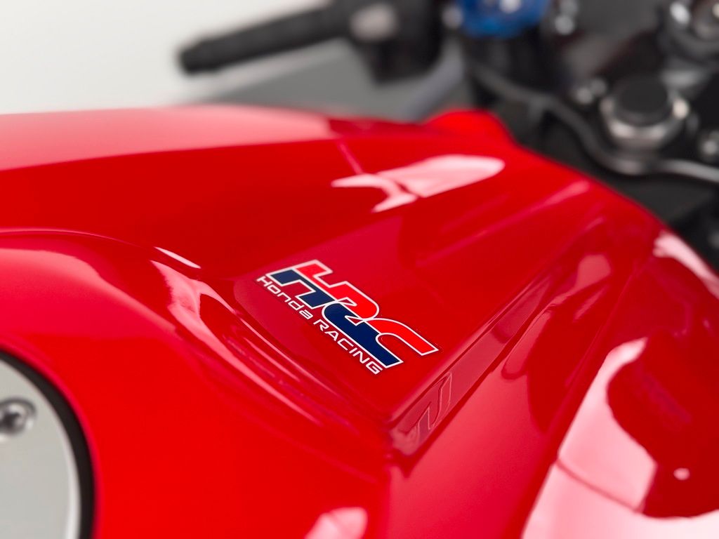 Fahrzeugabbildung Honda CBR 600 RR *NEUWERTIG *1850 KM