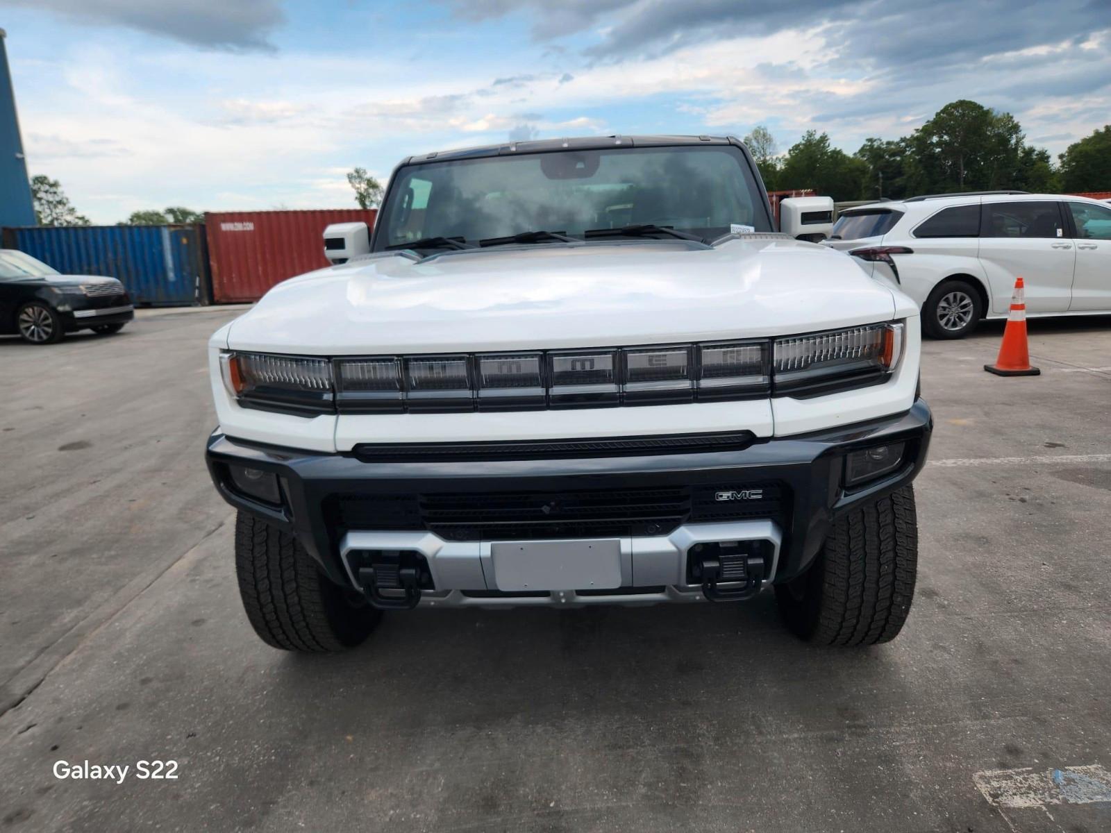 GMC Hummer EV 3X Pick up