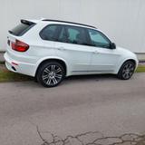 BMW X5 M50 ACC LUFT 2. HAND AHK ALCANTARA - weiße BMW X5 M50