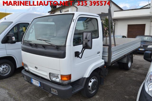 Nissan NISSAN Cabstar -E 110.35 3.0 Tdi CASSONE FISSO