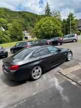 BMW f10 550i V8 M packet - BMW 550 aus 2012