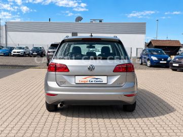 Volkswagen Golf - 7