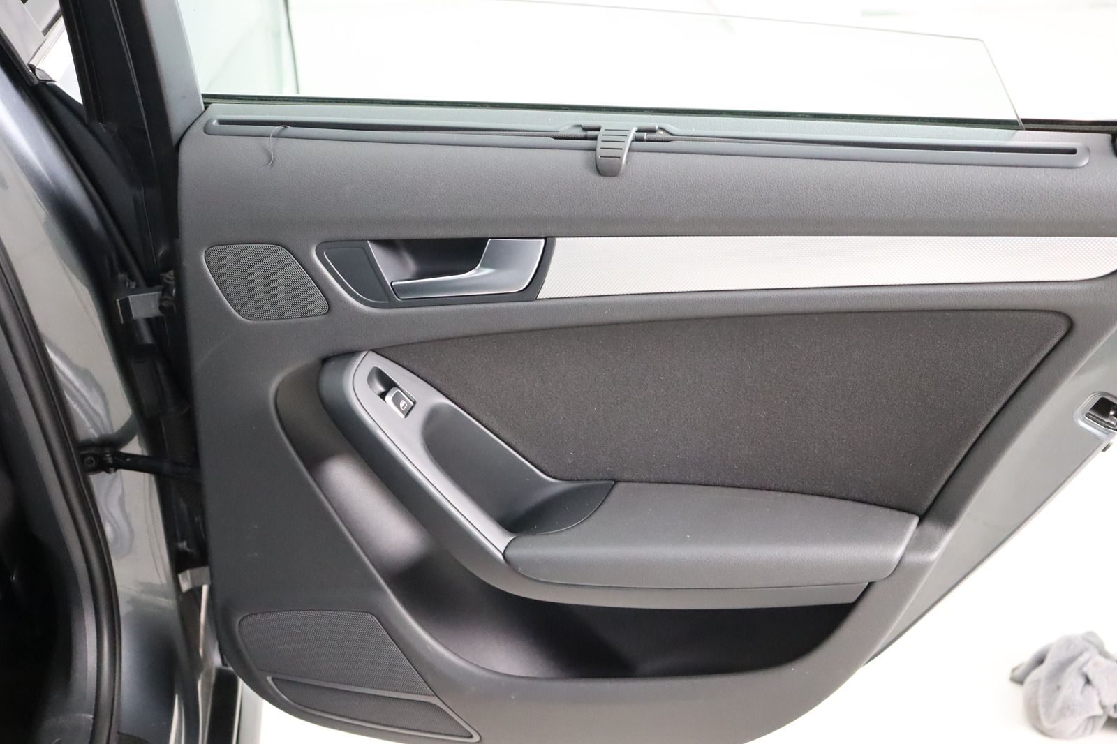 Fahrzeugabbildung Audi A4 Avant 2.0 TDI S-line * Bi- Xenon * Navi * Amb