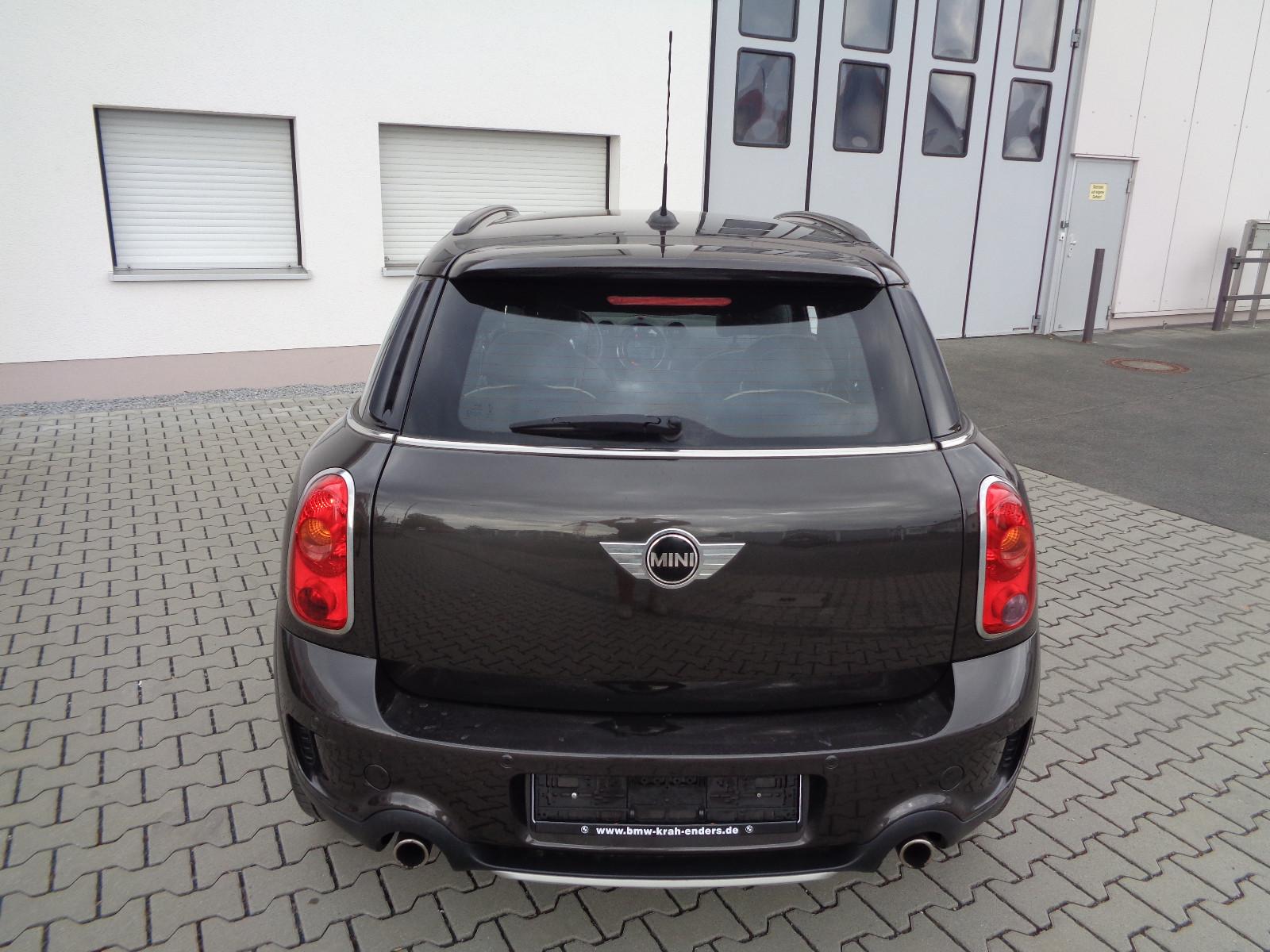 MINI Coun.Co.S Aut.ALL4 Vollleder Navi.Klimaaut.Xenon