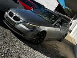 BMW 525d E61 touring* AHK, LEDER, PANO, TÜV 03-26 - BMW 525 aus 2005: Kombi