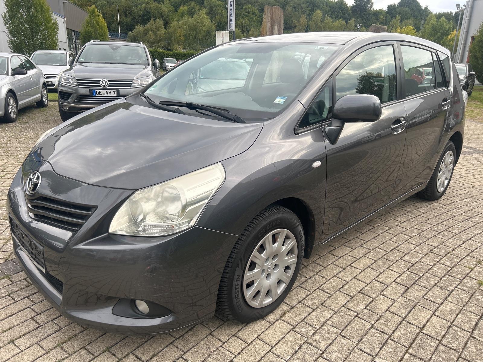Toyota Verso Life 7 Sitzer.