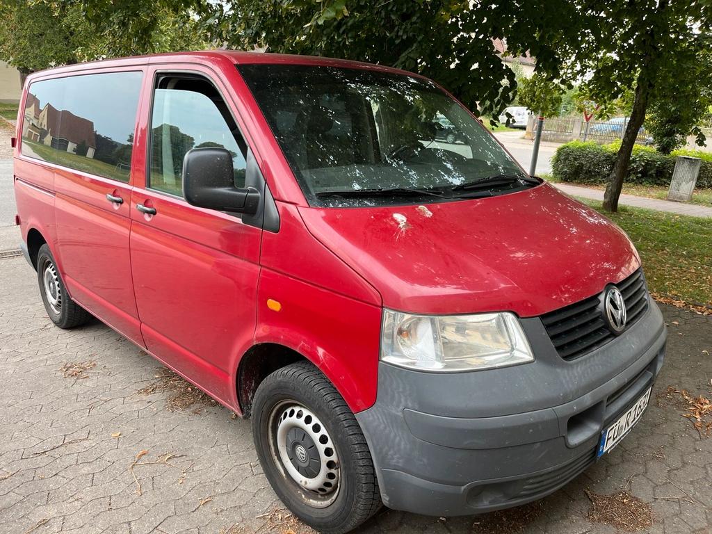 Volkswagen T5 Kombi