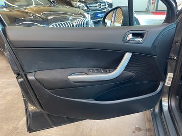 Peugeot 308 *TÜV*RADIO*CD*2 ZONEN KLIMA*PDC*