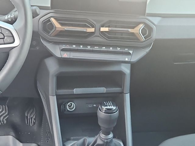 Fahrzeugbild 14