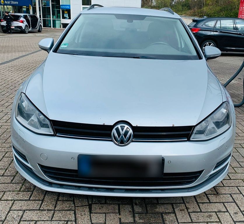 Image of Volkswagen Golf