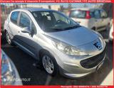 Peugeot 207 1.4 HDi 70CV 5p. XS - Peugeot 207 aus 2009 mit Diesel-Antrieb