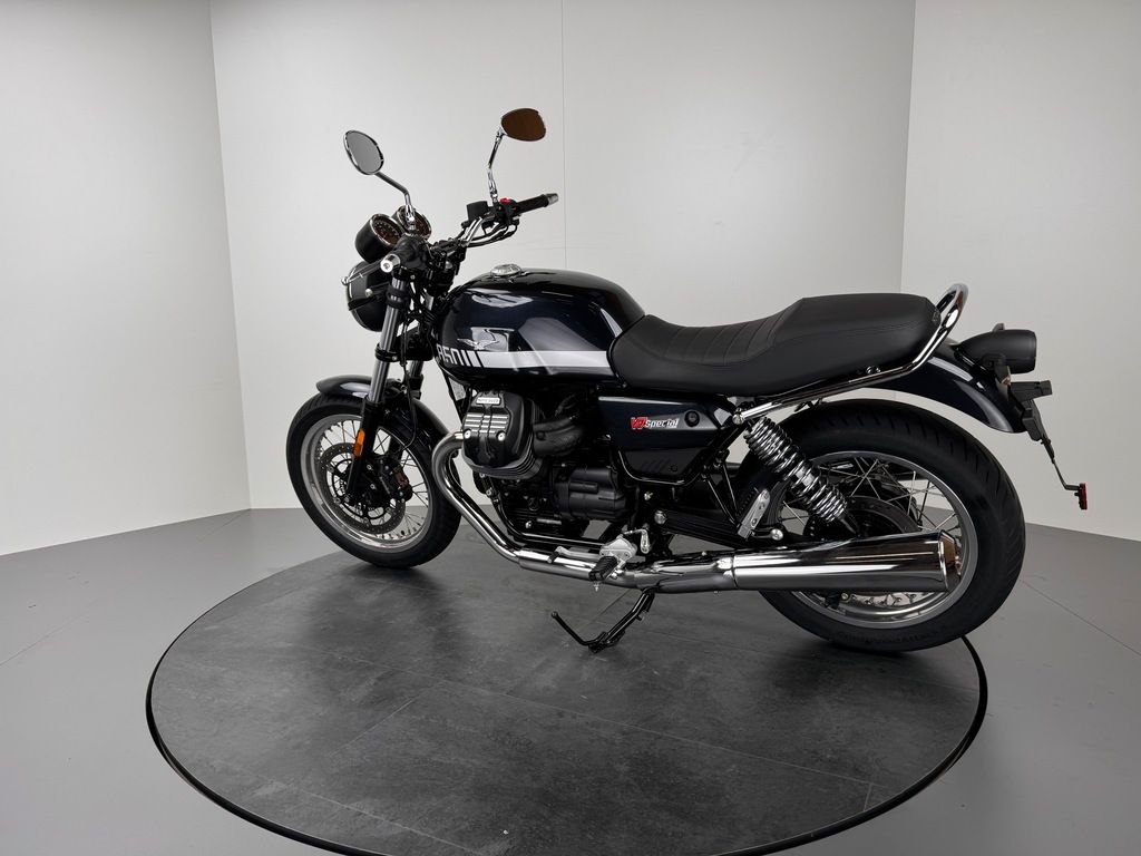 Fahrzeugabbildung Moto Guzzi V7 SPECIAL *NEUWERTIG *1.HAND