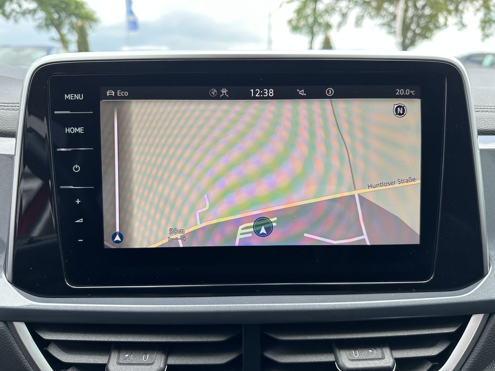 Fahrzeugabbildung Volkswagen T-Roc 1.5 TSI DSG Sport NAV+LED+ACC+STANDHEIZUNG