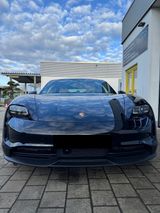 Porsche Taycan 4S S - Porsche Taycan: 4s