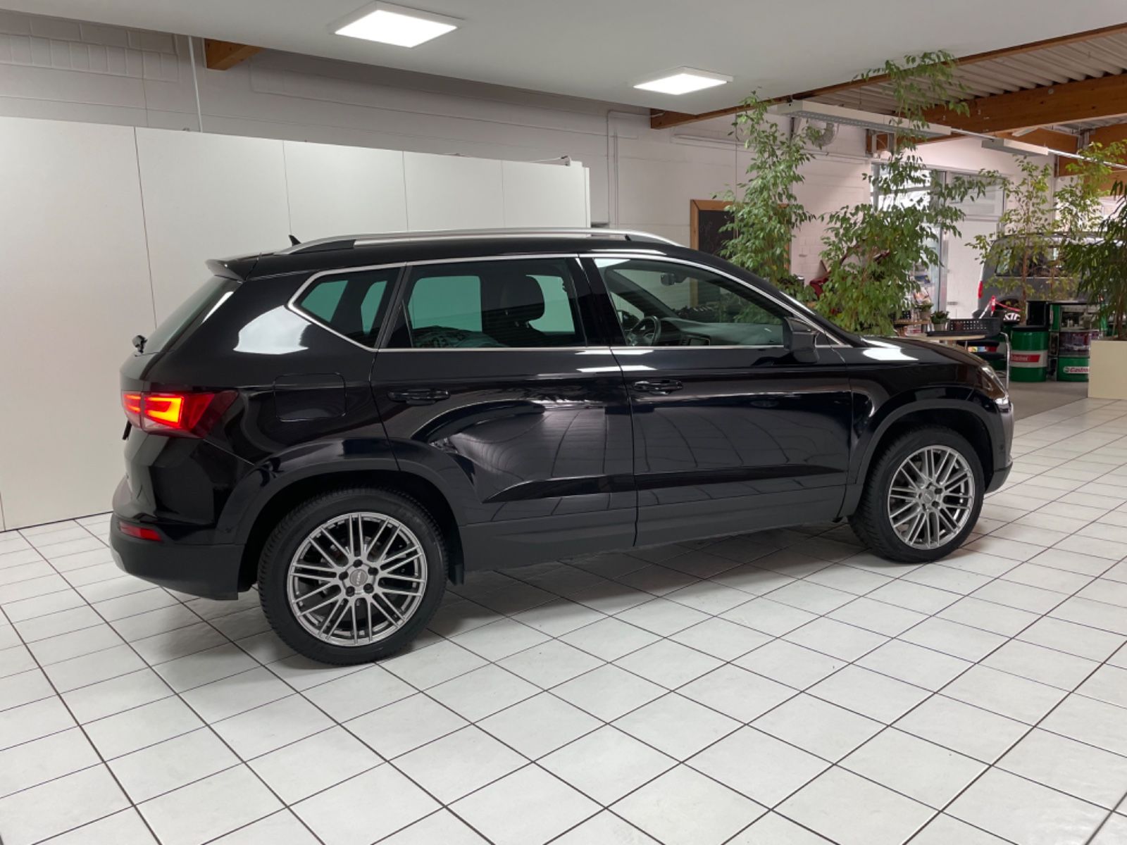 Fahrzeugabbildung SEAT Ateca Xcellence 4Drive Automatik