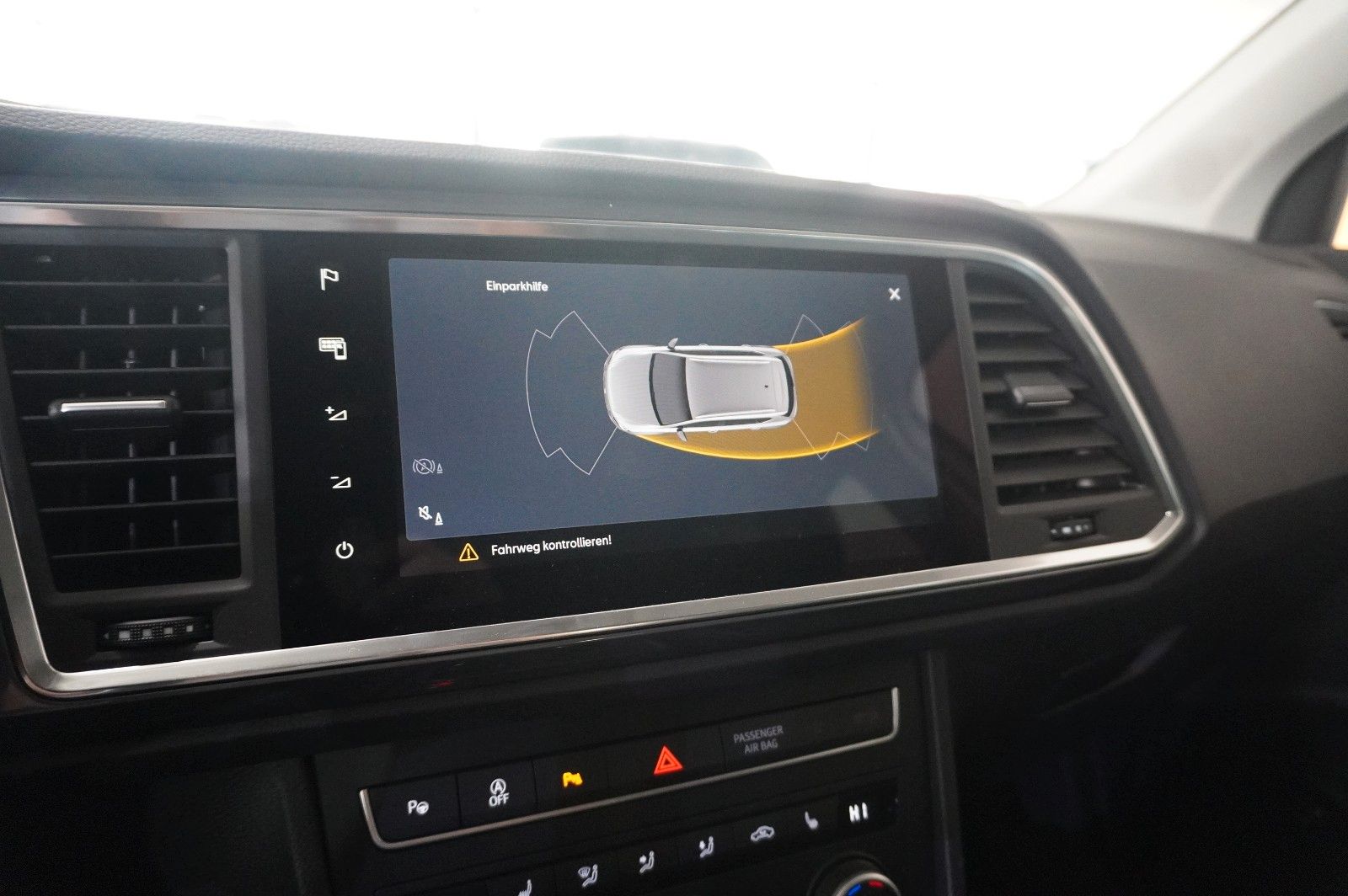 Fahrzeugabbildung SEAT Ateca 2.0 TDI 4DRIVE STYLE NAVI/LED/SH/SPORT/AHK
