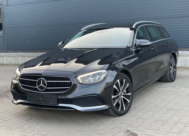 Mercedes-Benz E 300 E -Klasse T-Modell E 300 de Avantgarde+LED