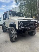 Land Rover Defender V8 3,5L  - Land Rover Defender Gebrauchtwagen in München
