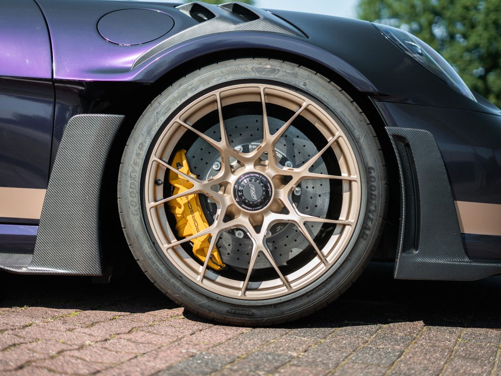 Fahrzeugabbildung Porsche 992 GT3 RS *NEIDFAKTOR* Carbon