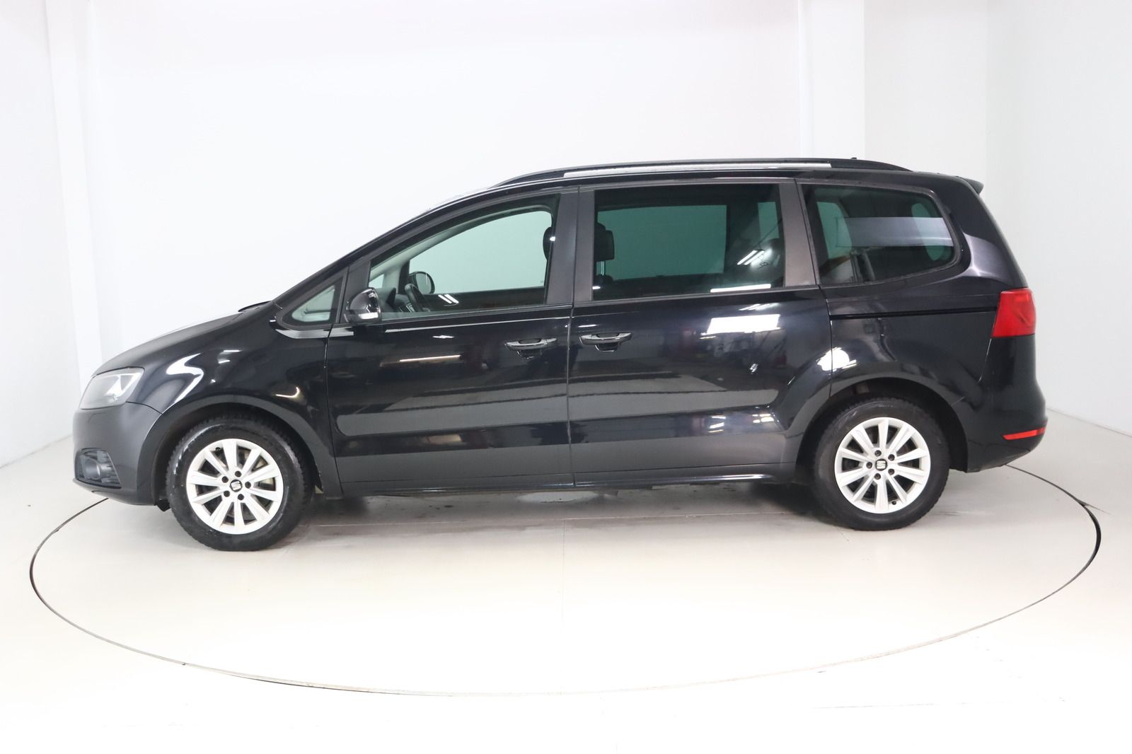 Fahrzeugabbildung SEAT Alhambra 2.0 TDI Stylance 7- Sitzer