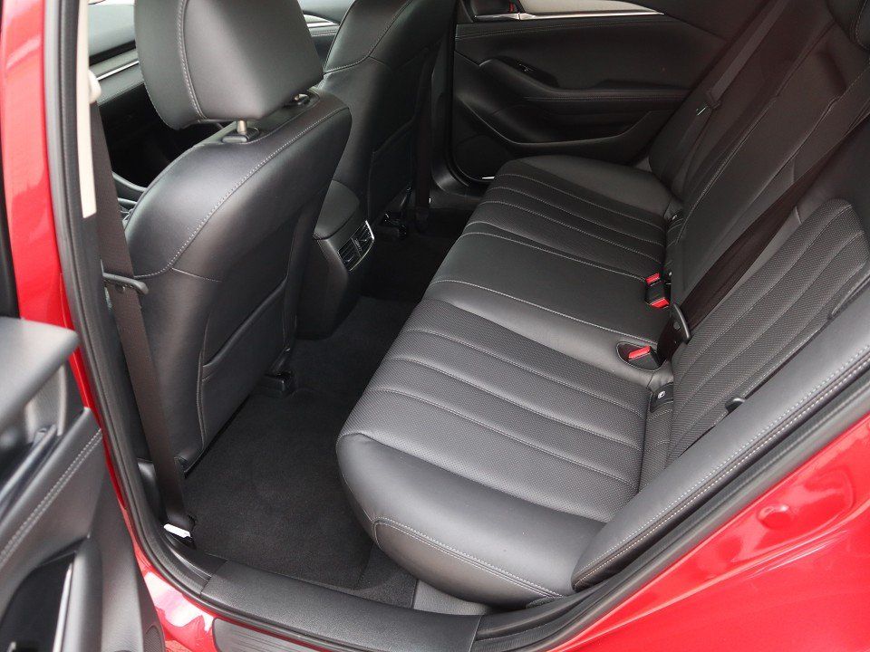 Fahrzeugabbildung Mazda 6 L Exclusive-Line G-165 LEDER-S NAVI el.Sitzv.