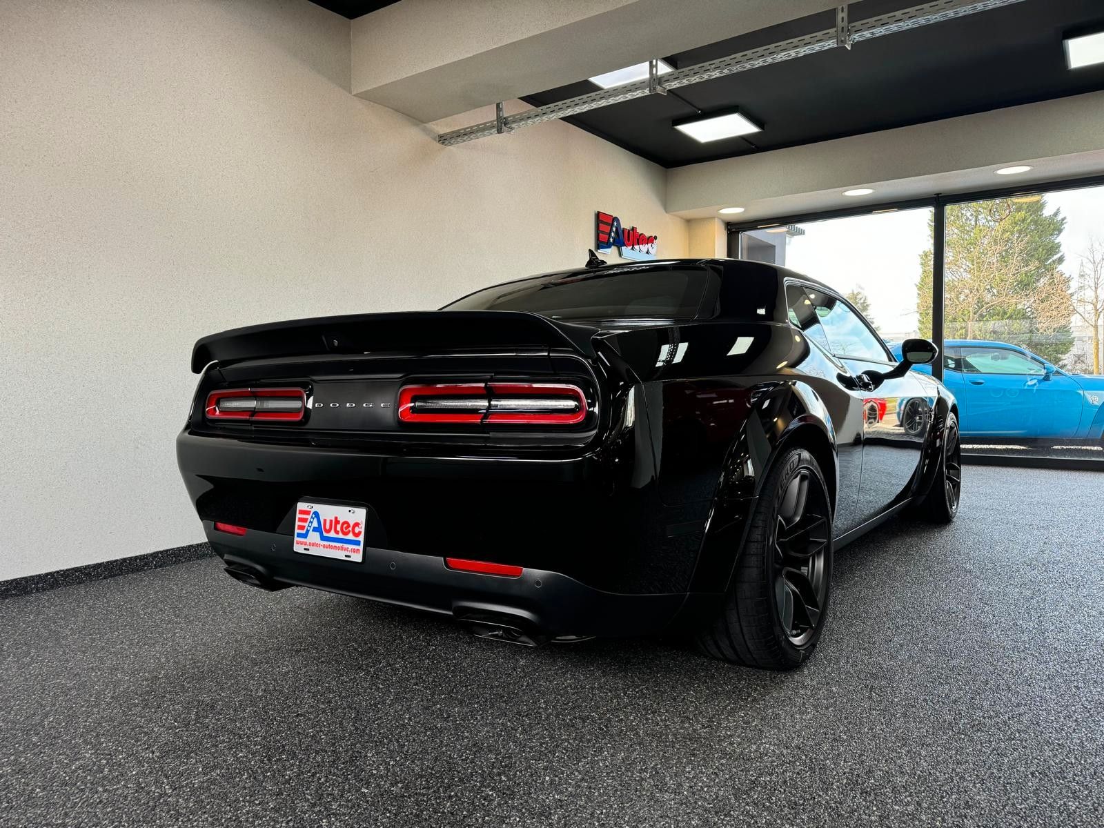 Fahrzeugabbildung Dodge HELLCAT JAILBREAK -LAST CALL-YELLOW CALIPERS