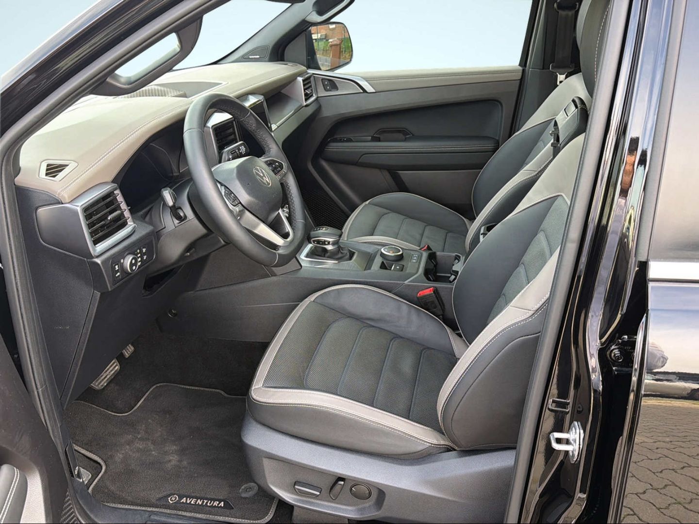 Volkswagen Amarok 3.0 TDI 177 kW Aventura Doppelkabine 4Mot foto 3