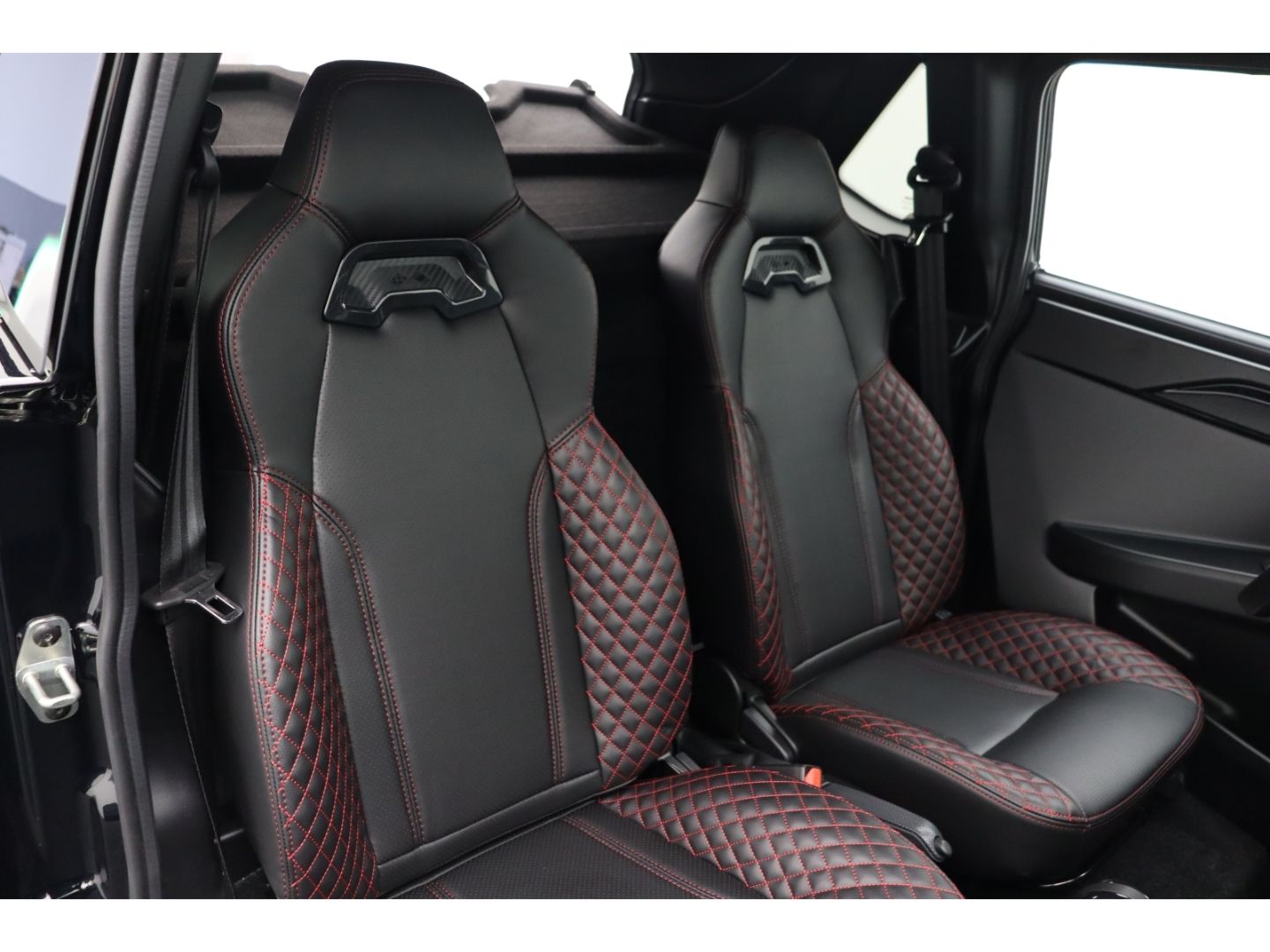 Fahrzeugabbildung Ligier JS 50 Ph5 Ultimate D+,Servo/SHZ/Kamera/USB/CarPl