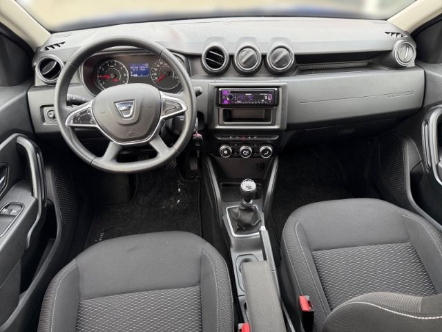 Fahrzeugabbildung Dacia Duster 4x2 Comfort Music Tce 90 4x2 SHZ+KLIMAAUT