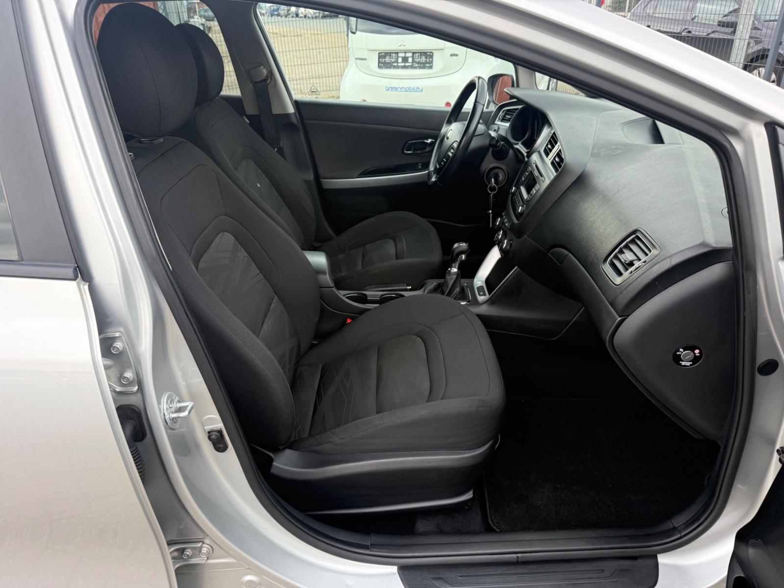 Kia cee'd Sportswagon   Attract