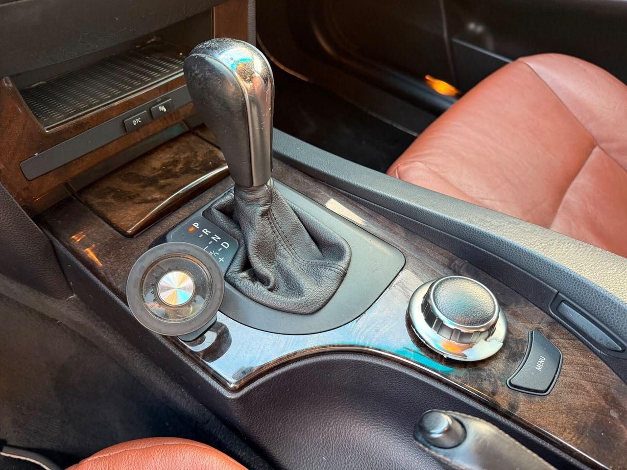 BMW 525 2006 — photo 11