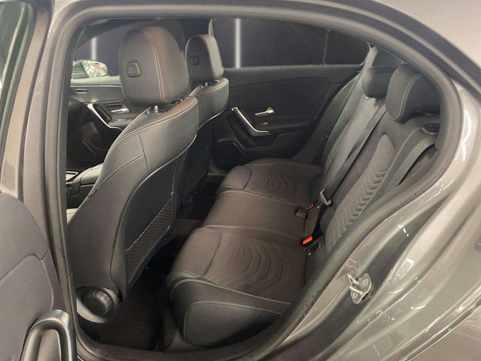 Fahrzeugabbildung Mercedes-Benz A 180 Progressive*Totwinkel*360*LED*CarPlay*MBUX