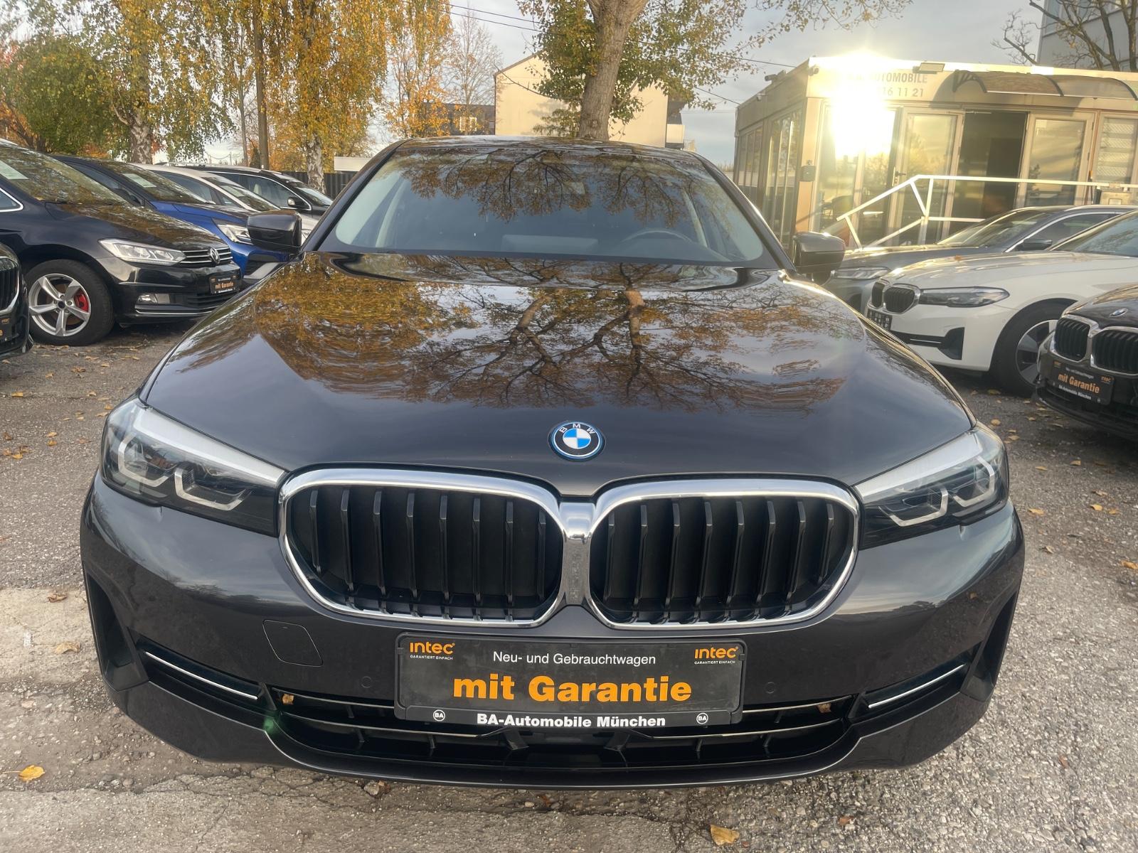BMW 530e xDrive Touring Automatik.LED.Leder