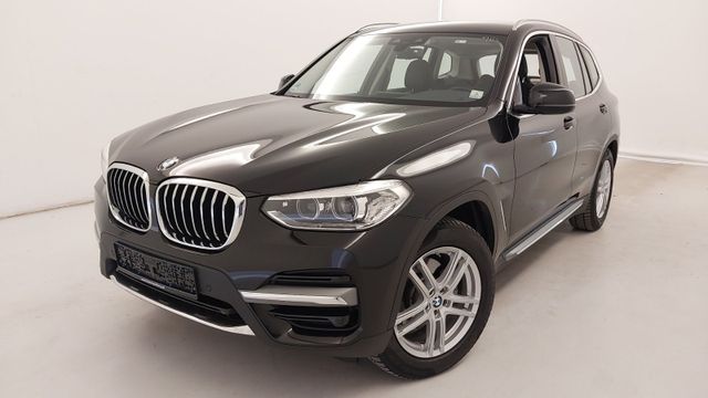 BMW X3 xDrive i Luxury Line Leder*LED*DAB*LiveCP*19*