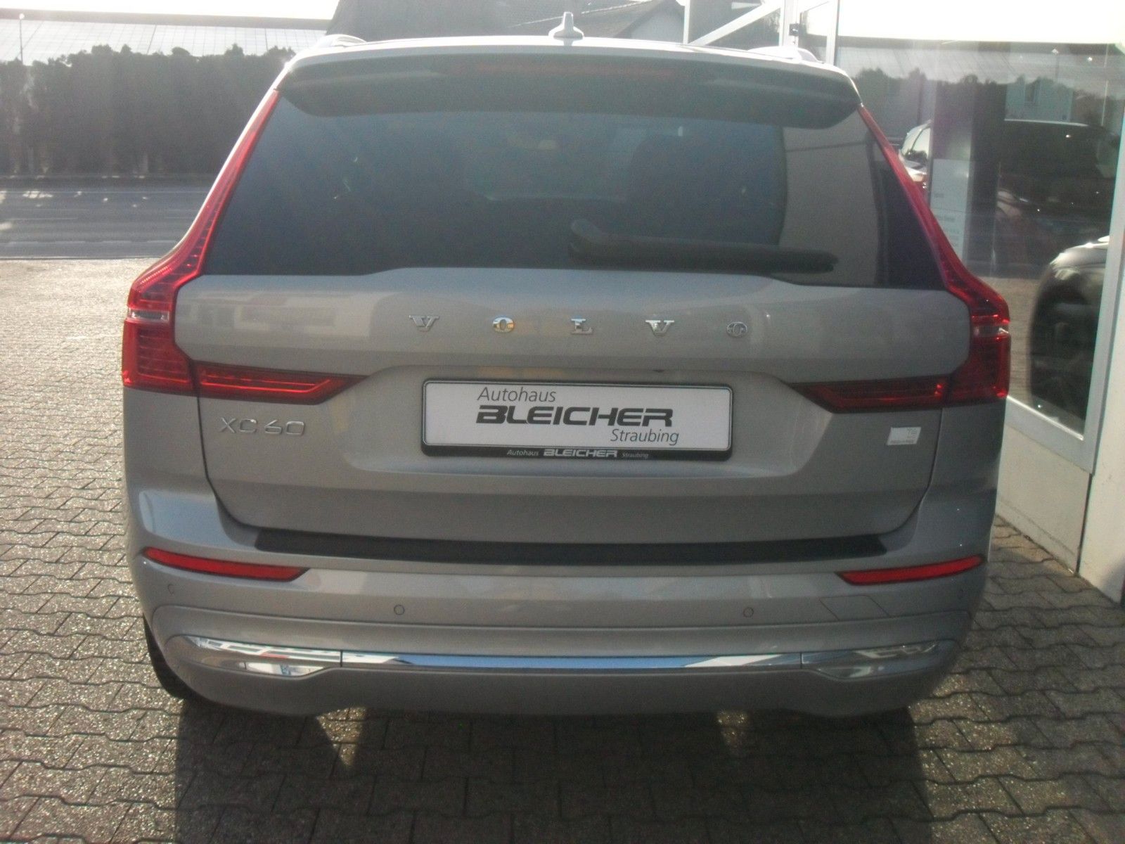 Fahrzeugabbildung Volvo XC 60 T6 Inscription | AWD