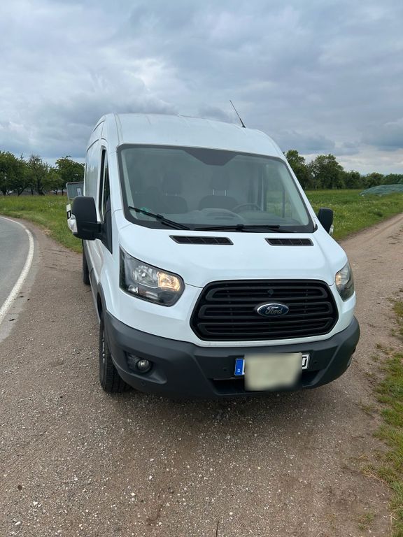 Image of Ford Transit
