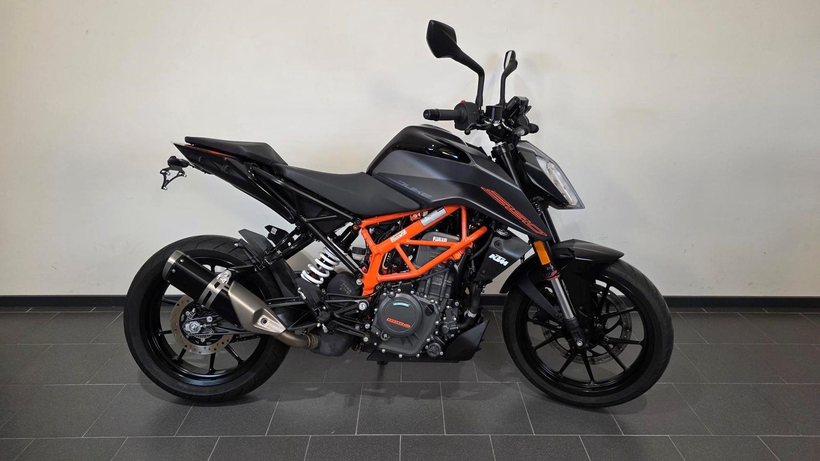 KTM 390 Duke - TOP Zustand - Service neu