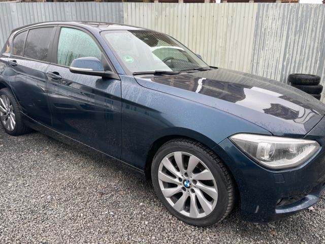 BMW 118i Lim. 5-trg.,Automatik,Navi