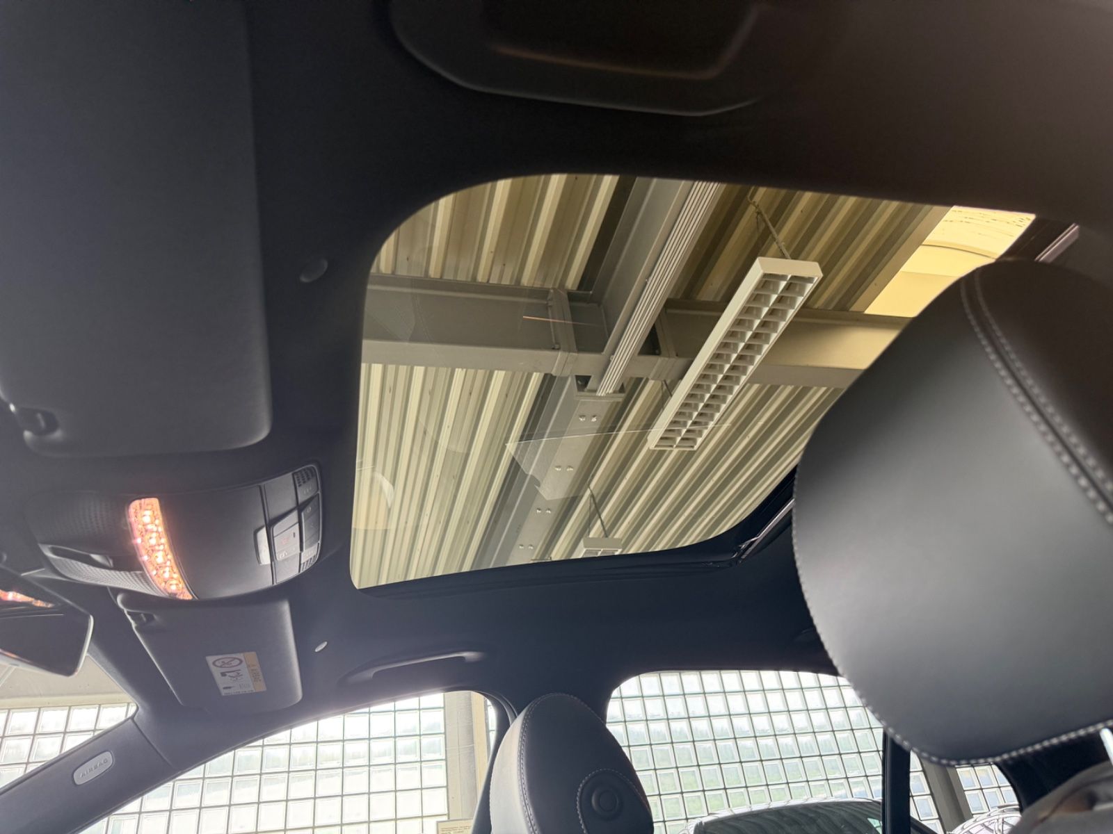Fahrzeugabbildung Mercedes-Benz E 400 4Matic*AMG-Line*Burmester