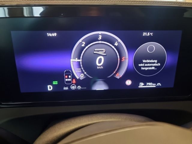 Fahrzeugabbildung Volkswagen Tiguan 2.0 TDI R-LINE 4MOTION HD-MATRIX STHZG NA
